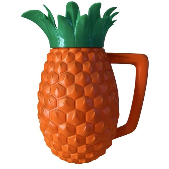 Vintage 1970s Minerware Pineapple Drink Pitcher 6 Cups Plastic Hawaiin Kitschy - Picture 1 of 9